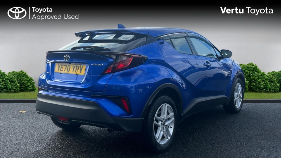 Toyota C-HR 1.8 Hybrid Icon 5dr CVT Hybrid Hatchback - Image 2