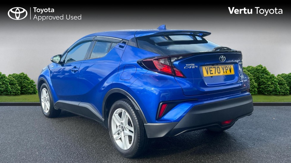 Toyota C-HR 1.8 Hybrid Icon 5dr CVT Hybrid Hatchback - Image 4