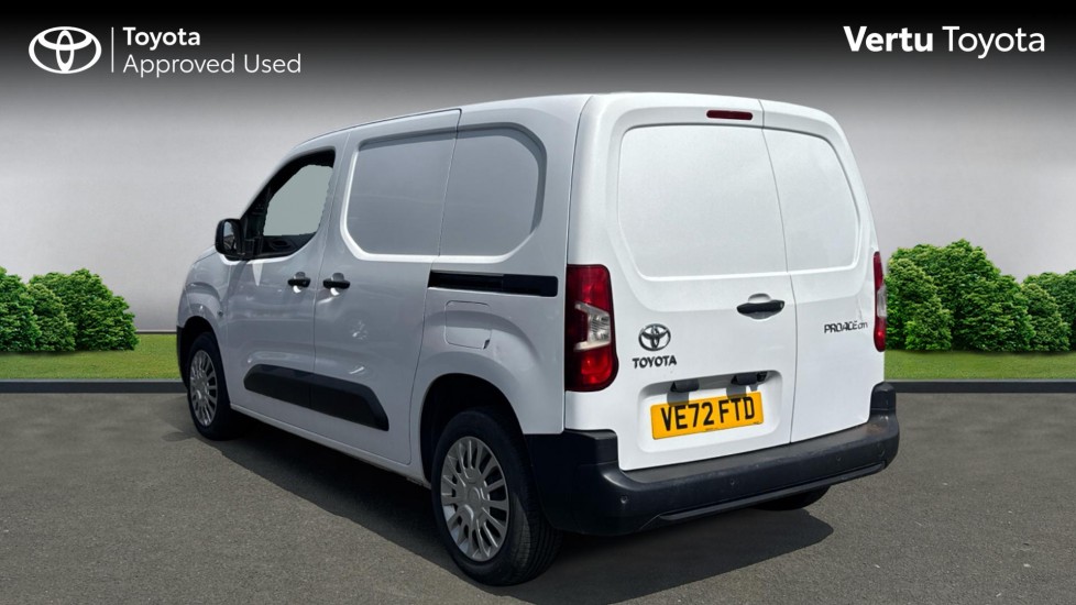 Toyota Proace City L1 Diesel 1.5D 100 Icon Van [6 Speed] - Image 4