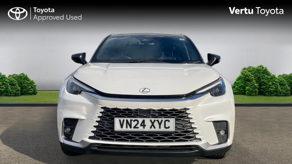 Lexus LBX 1.5 Takumi 5dr E-CVT AWD Hybrid Hatchback - Image 22