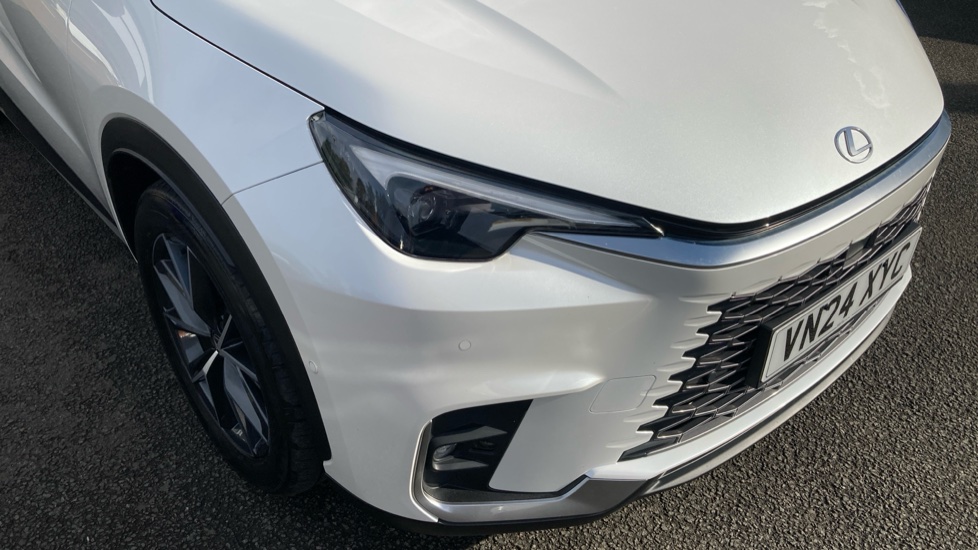 Lexus LBX 1.5 Takumi 5dr E-CVT AWD Hybrid Hatchback - Image 29