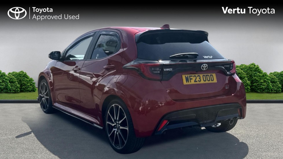 Toyota Yaris 1.5 Hybrid GR Sport 5dr CVT Hybrid Hatchback - Image 4