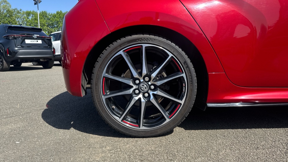 Toyota Yaris 1.5 Hybrid GR Sport 5dr CVT Hybrid Hatchback - Image 25