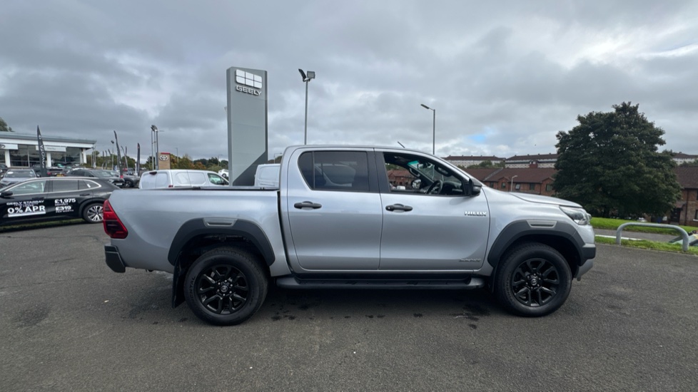 Toyota Hilux Diesel Invincible X D/Cab Pick Up 2.8 D-4D Auto - Image 23