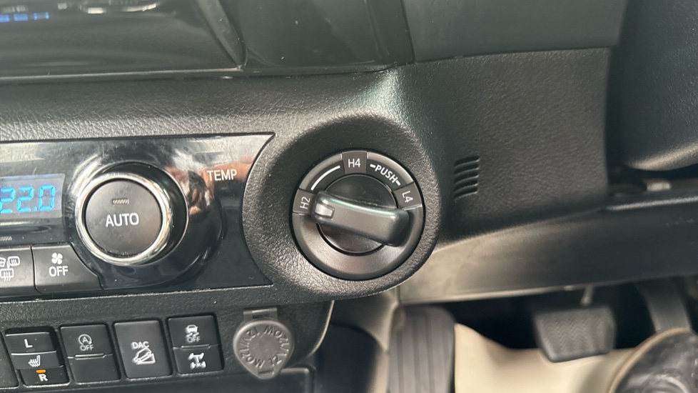 Toyota Hilux Diesel Invincible X D/Cab Pick Up 2.8 D-4D Auto - Image 56