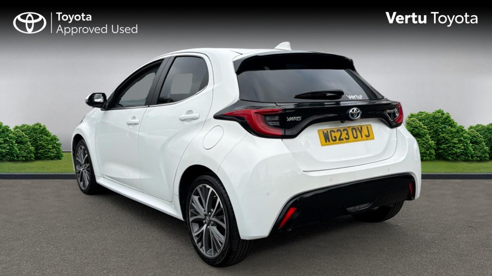 Toyota Yaris 1.5 Hybrid Excel 5dr CVT Hybrid Hatchback - Image 4