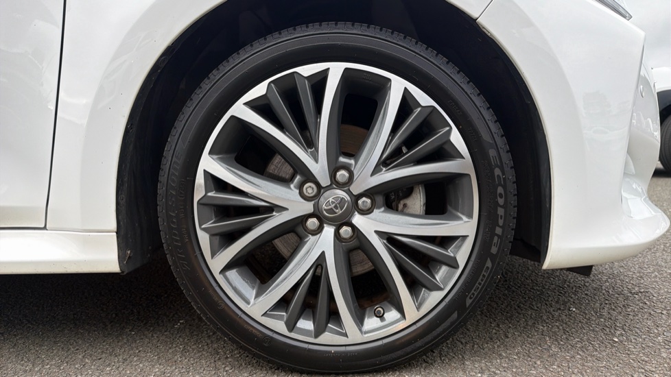 Toyota Yaris 1.5 Hybrid Excel 5dr CVT Hybrid Hatchback - Image 25