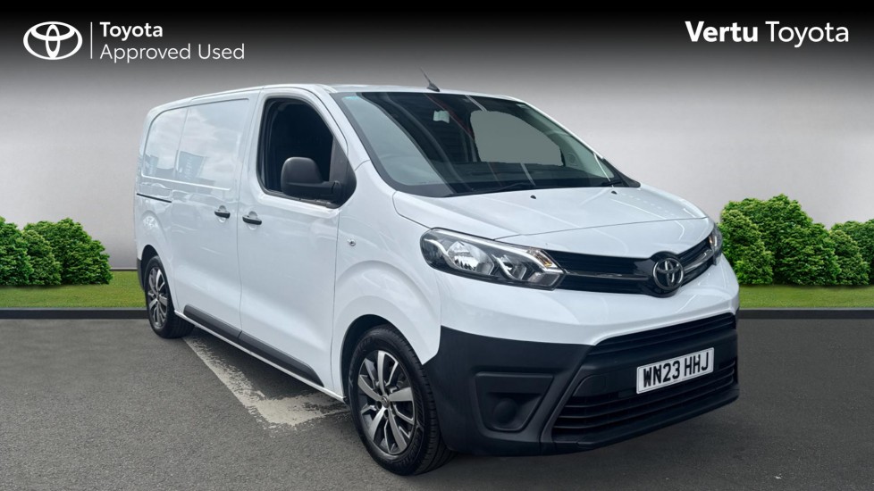 Toyota Proace Medium Diesel 1.5D 120 Icon Van - Image 1