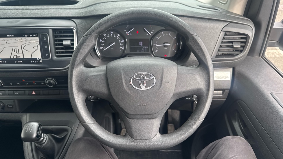 Toyota Proace Medium Diesel 1.5D 120 Icon Van - Image 7