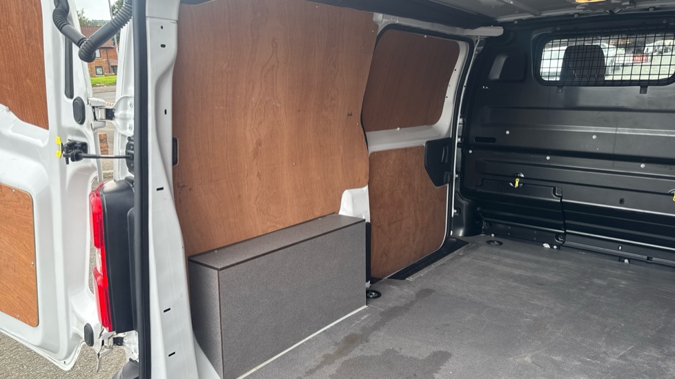 Toyota Proace Medium Diesel 1.5D 120 Icon Van - Image 35