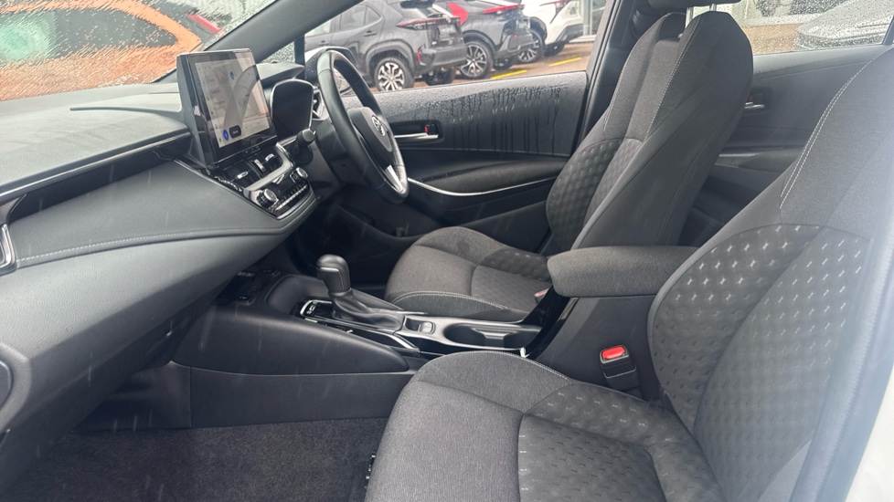 Toyota Corolla 1.8 Hybrid Icon 5dr CVT Hybrid Estate - Image 5