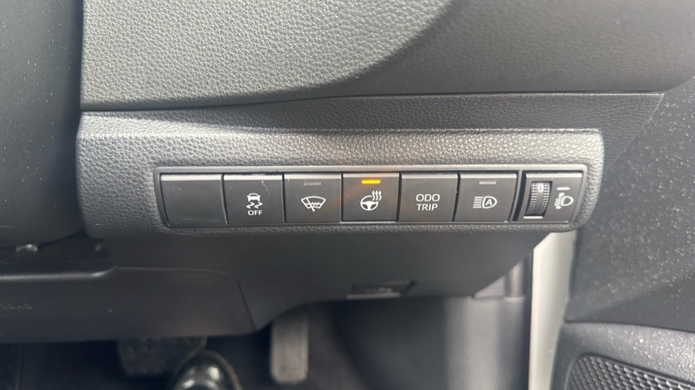 Toyota Corolla 1.8 Hybrid Icon 5dr CVT Hybrid Estate - Image 31