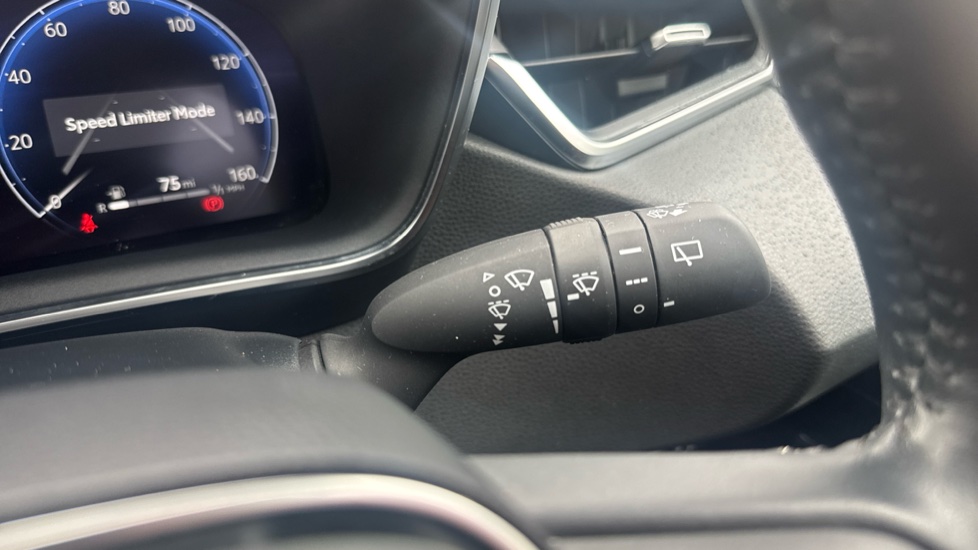 Toyota Corolla 1.8 Hybrid Icon 5dr CVT Hybrid Estate - Image 36