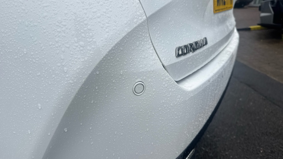 Toyota Corolla 1.8 Hybrid Icon 5dr CVT Hybrid Estate - Image 40