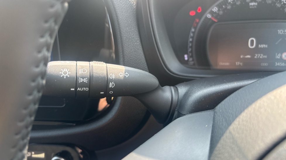 Toyota Aygo X 1.0 VVT-i Edge 5dr Petrol Hatchback - Image 37