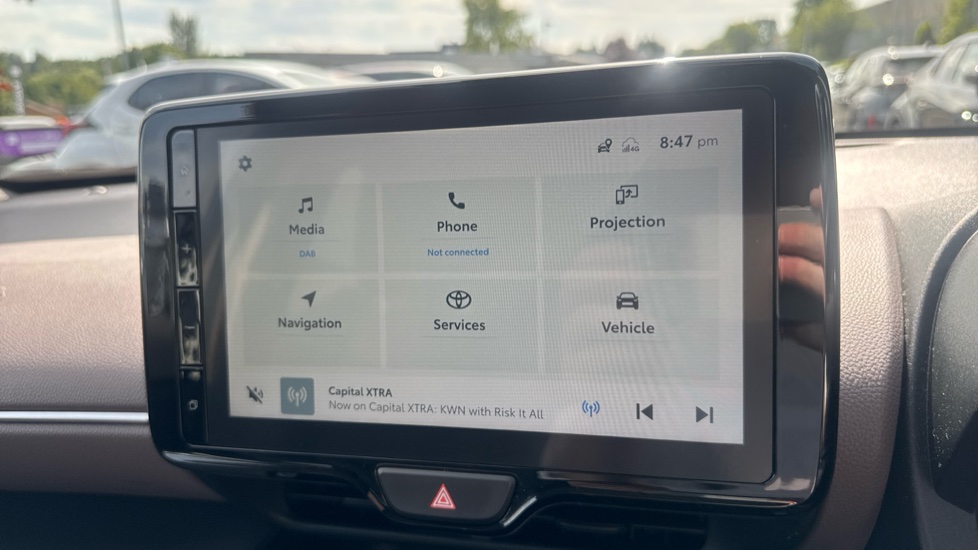 Toyota Yaris Cross 1.5 Hybrid Excel 5dr CVT Hybrid Estate - Image 9