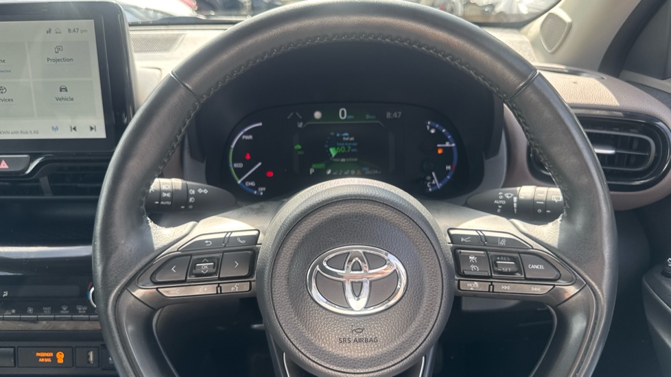 Toyota Yaris Cross 1.5 Hybrid Excel 5dr CVT Hybrid Estate - Image 10