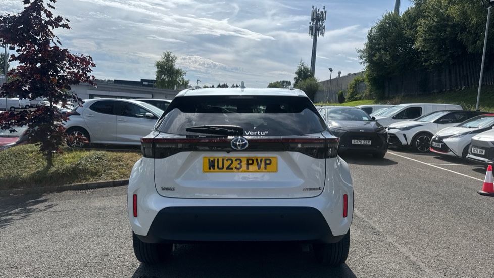 Toyota Yaris Cross 1.5 Hybrid Excel 5dr CVT Hybrid Estate - Image 26