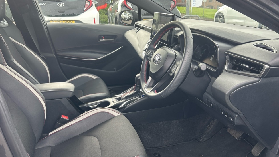Toyota Corolla 1.8 Hybrid GR Sport 5dr CVT Hybrid Hatchback - Image 12
