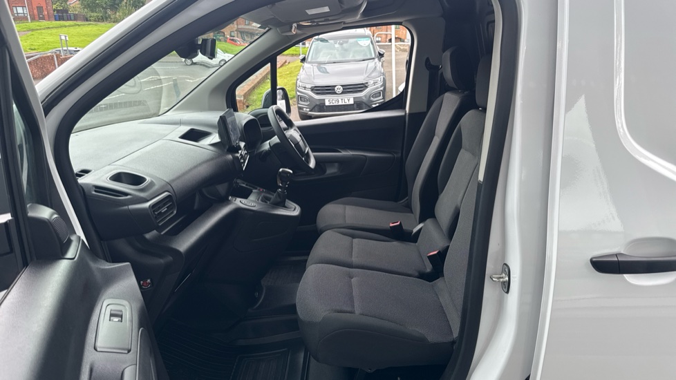 Toyota Proace City L1 Diesel 1.5D 100 Icon Van - Image 5