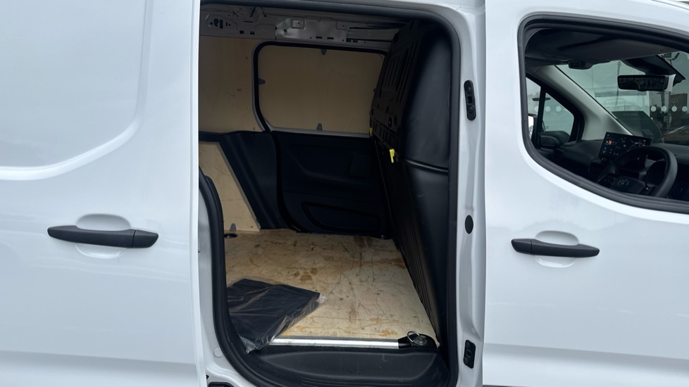 Toyota Proace City L1 Diesel 1.5D 100 Icon Van - Image 8