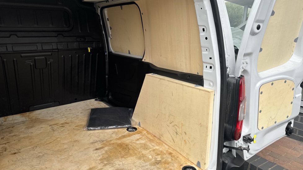 Toyota Proace City L1 Diesel 1.5D 100 Icon Van - Image 39