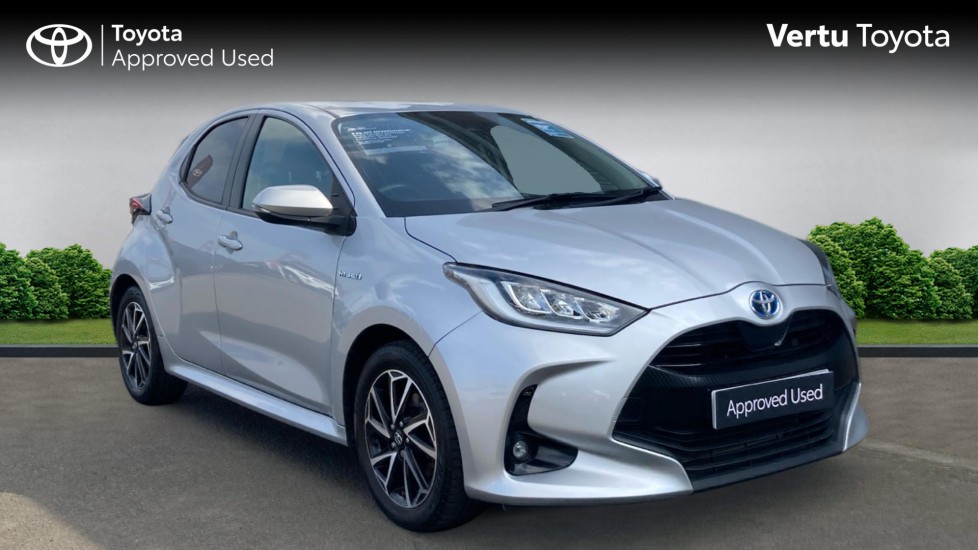 Toyota Yaris 1.5 Hybrid Design 5dr CVT Hybrid Hatchback - Image 1