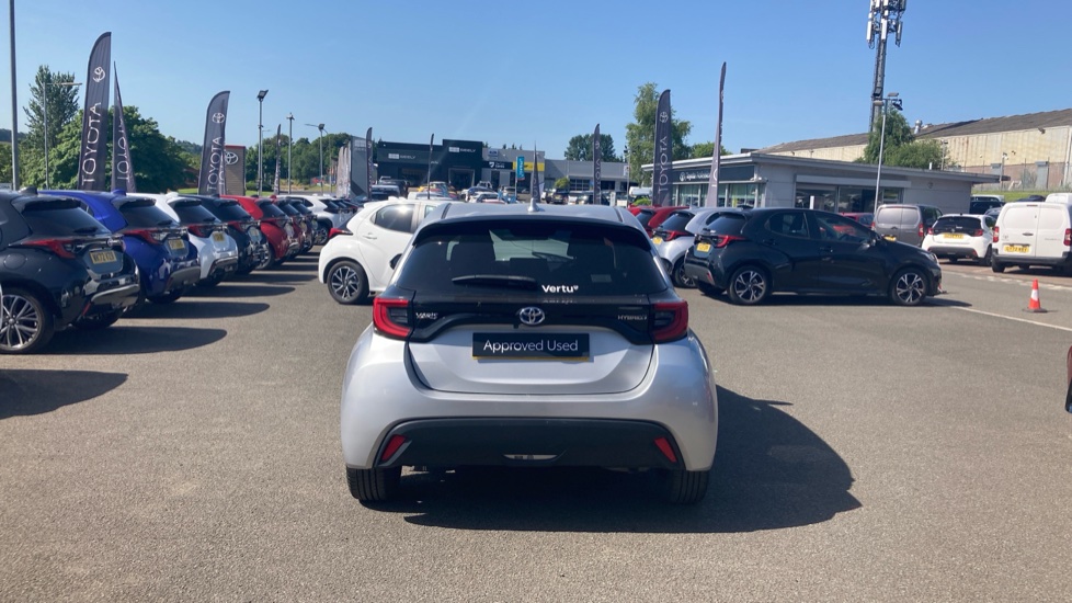 Toyota Yaris 1.5 Hybrid Design 5dr CVT Hybrid Hatchback - Image 26