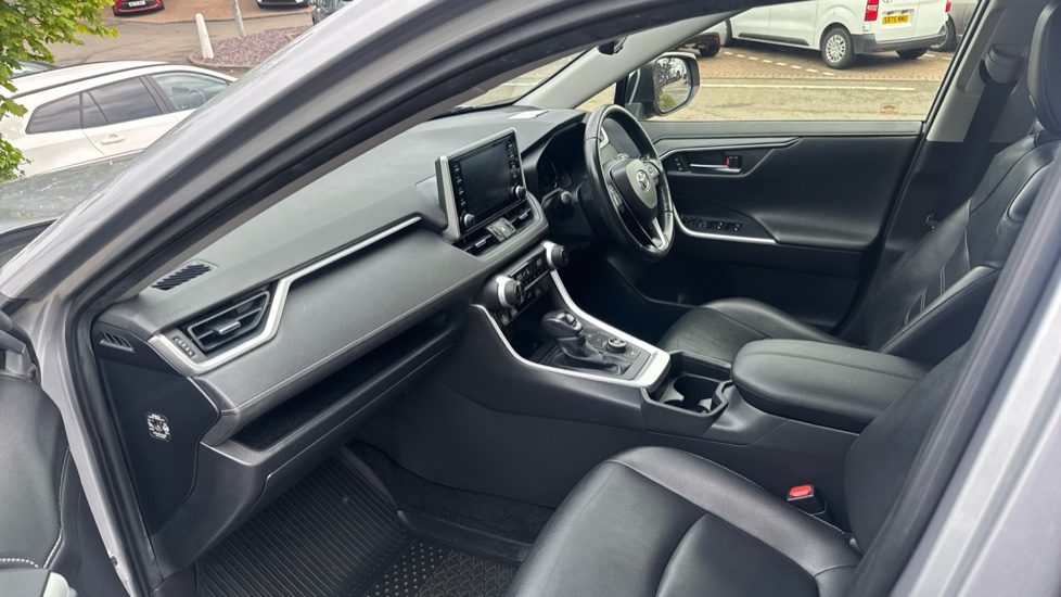 Toyota RAV4 2.5 VVT-i Hybrid Excel 5dr CVT Hybrid Estate - Image 5