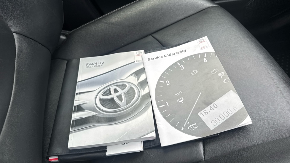 Toyota RAV4 2.5 VVT-i Hybrid Excel 5dr CVT Hybrid Estate - Image 27