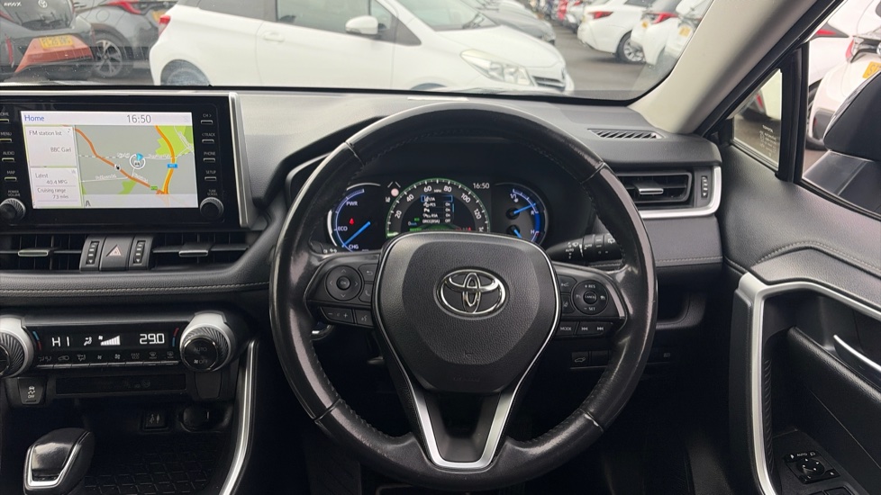 Toyota RAV4 2.5 VVT-i Hybrid Design 5dr CVT 2WD Hybrid Estate - Image 7