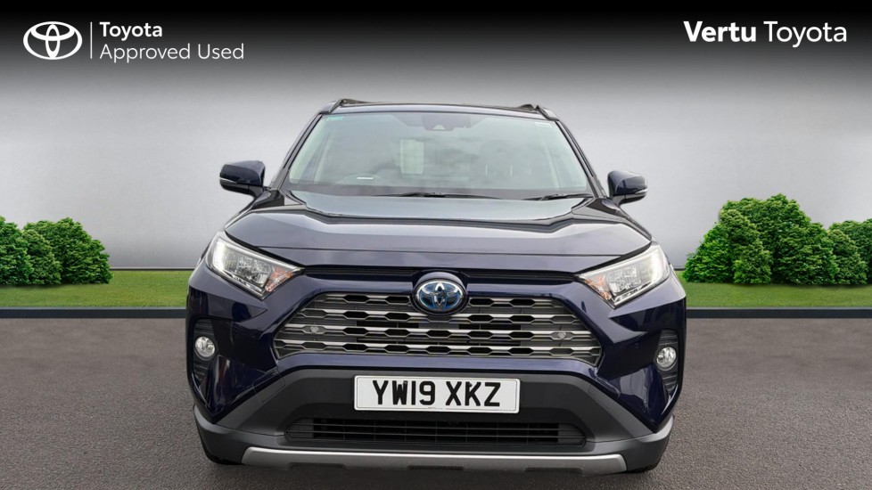Toyota RAV4 2.5 VVT-i Hybrid Design 5dr CVT 2WD Hybrid Estate - Image 22