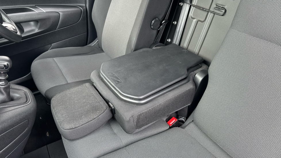 Toyota Proace City L1 Diesel 1.5D 100 Icon Van [6 Speed] - Image 40