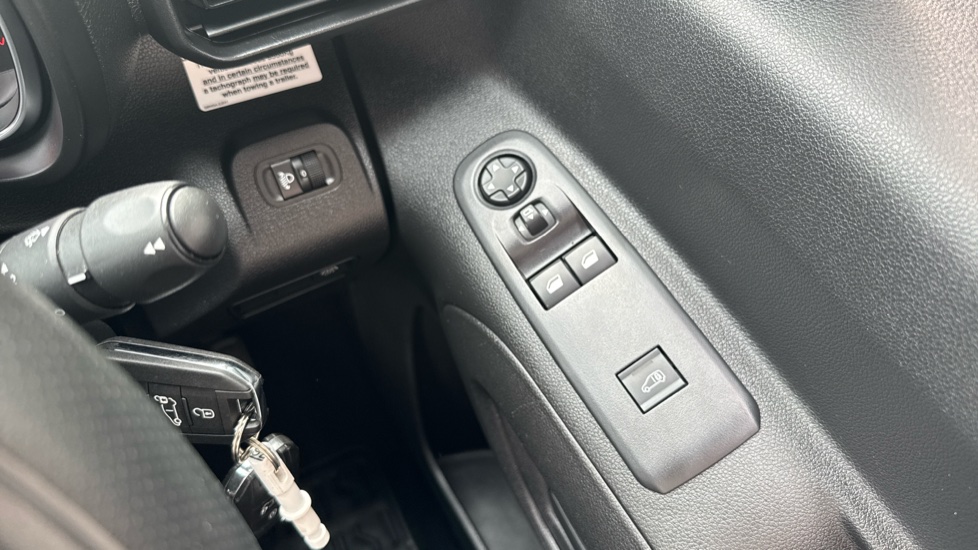 Toyota Proace City L1 Diesel 1.5D 100 Icon Van [6 Speed] - Image 48