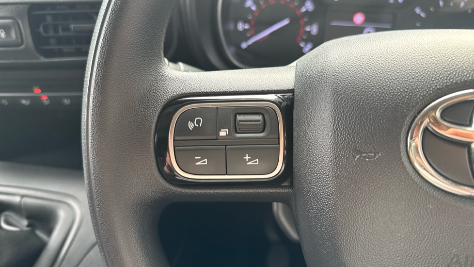Toyota Proace City L1 Diesel 1.5D 100 Icon Van [6 Speed] - Image 50