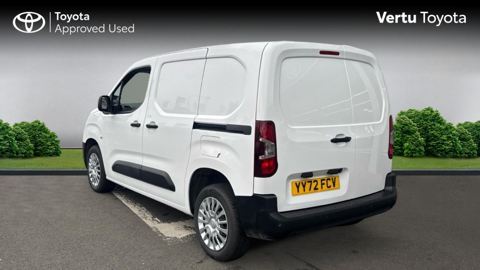 Toyota Proace City L1 Diesel 1.5D 100 Icon Van [6 Speed] - Image 4