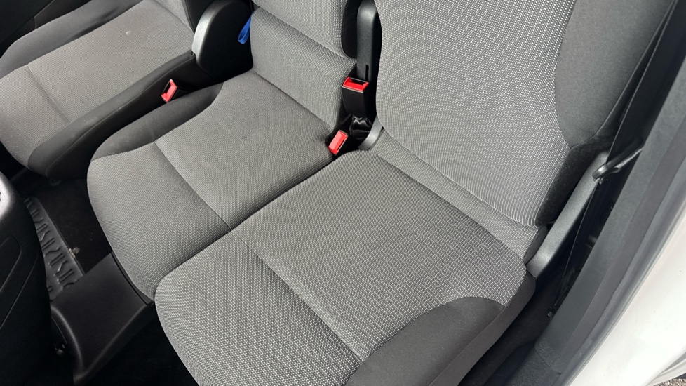 Toyota Proace City L1 Diesel 1.5D 100 Icon Van [6 Speed] - Image 14