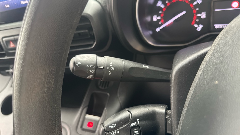 Toyota Proace City L1 Diesel 1.5D 100 Icon Van [6 Speed] - Image 50