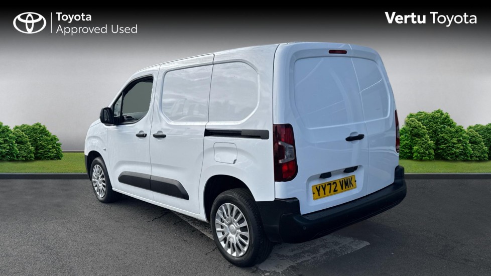 Toyota Proace City L1 Diesel 1.5D 100 Icon Van [6 Speed] - Image 4