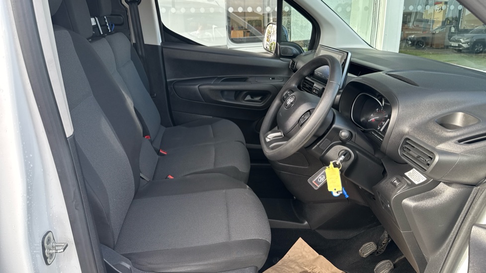 Toyota Proace City L1 Diesel 1.5D 100 Icon Van [6 Speed] - Image 12