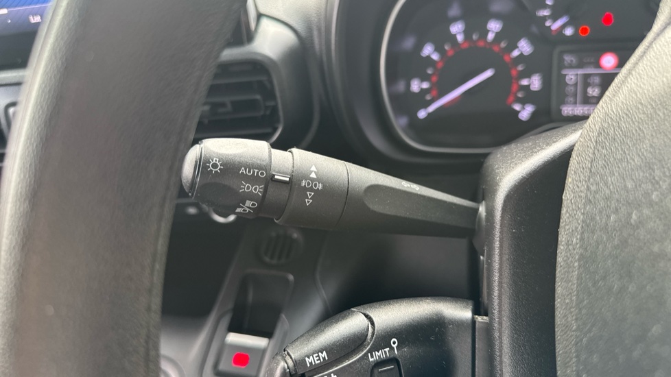 Toyota Proace City L1 Diesel 1.5D 100 Icon Van [6 Speed] - Image 40