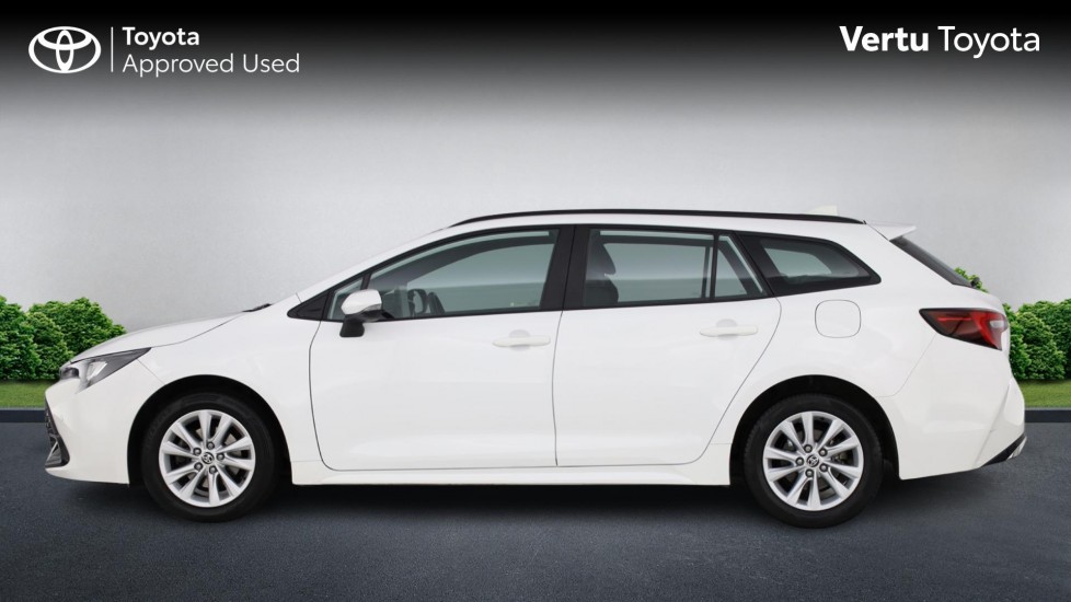 Toyota Corolla 1.8 VVT-i Hybrid Icon 5dr CVT Hybrid Estate - Image 24