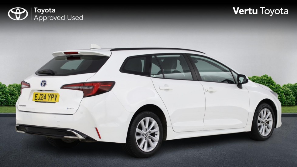Toyota Corolla 1.8 VVT-i Hybrid Icon 5dr CVT Hybrid Estate - Image 2