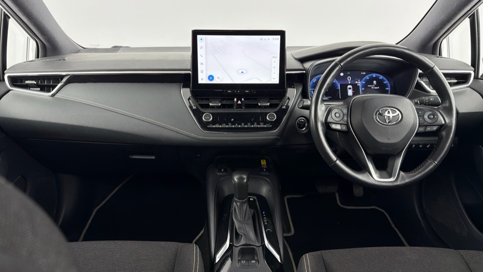 Toyota Corolla 1.8 VVT-i Hybrid Icon 5dr CVT Hybrid Estate - Image 6