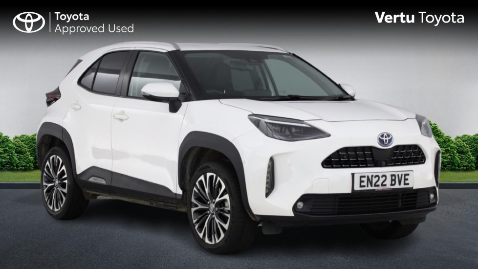 Toyota Yaris Cross 1.5 Hybrid Excel 5dr CVT Hybrid Estate - Image 1