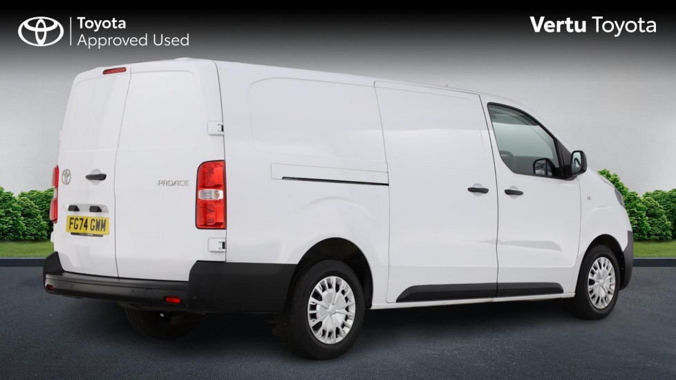 Toyota Proace L2 Diesel 2.0D 145 Icon Van - Image 2