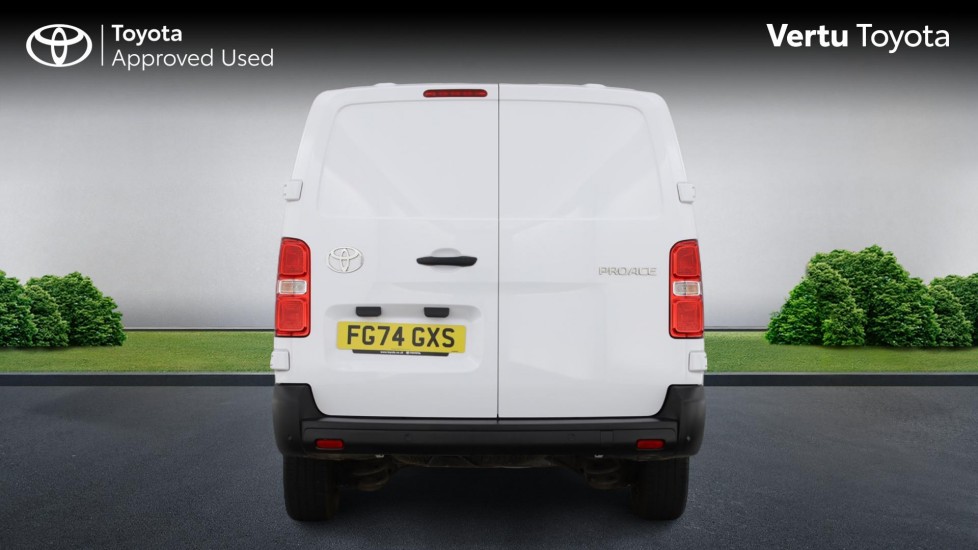 Toyota Proace L2 Diesel 2.0D 145 Icon Van - Image 19
