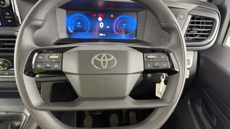Toyota Proace L2 Diesel 2.0D 145 Icon Van - Image 10