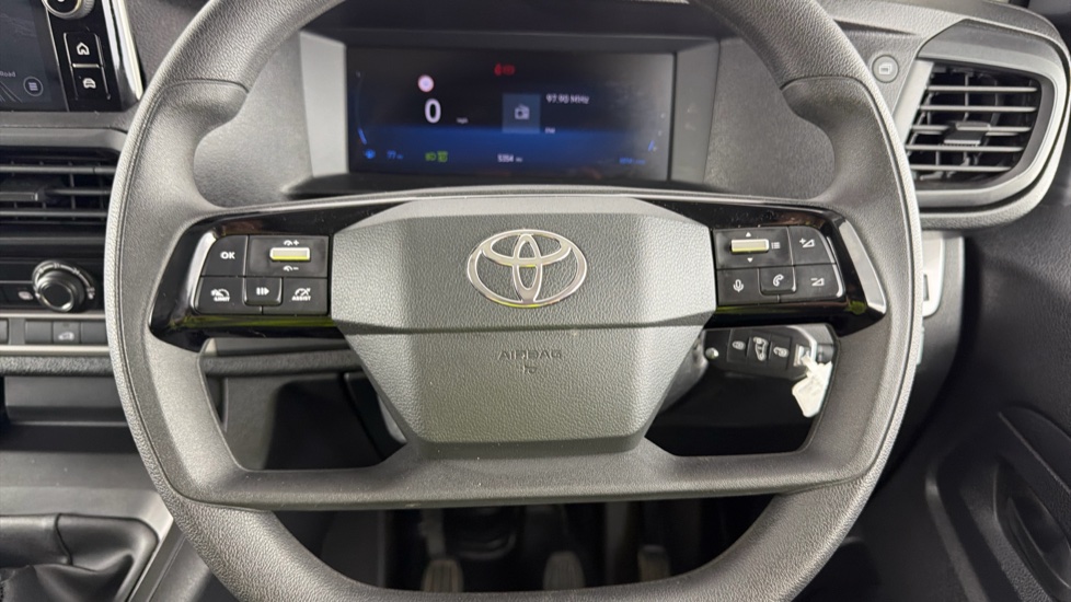 Toyota Proace L2 Diesel 2.0D 145 Icon Van - Image 10