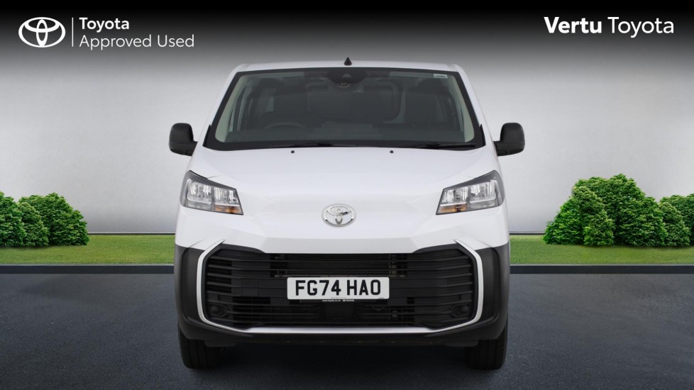 Toyota Proace L2 Diesel 2.0D 145 Icon Van - Image 15